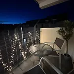 View Modern,stylish,4 Beds, Balcony 公寓 鲍内斯温德米尔