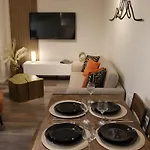 View Modern,stylish,4 Beds, Balcony Апартаменты