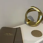 View Modern,stylish,4 Beds, Balcony Апартаменты *