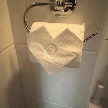 View Modern,stylish,4 Beds, Balcony 公寓 鲍内斯温德米尔